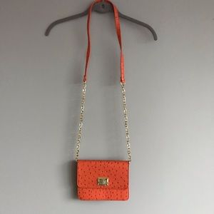 Crossbody purse